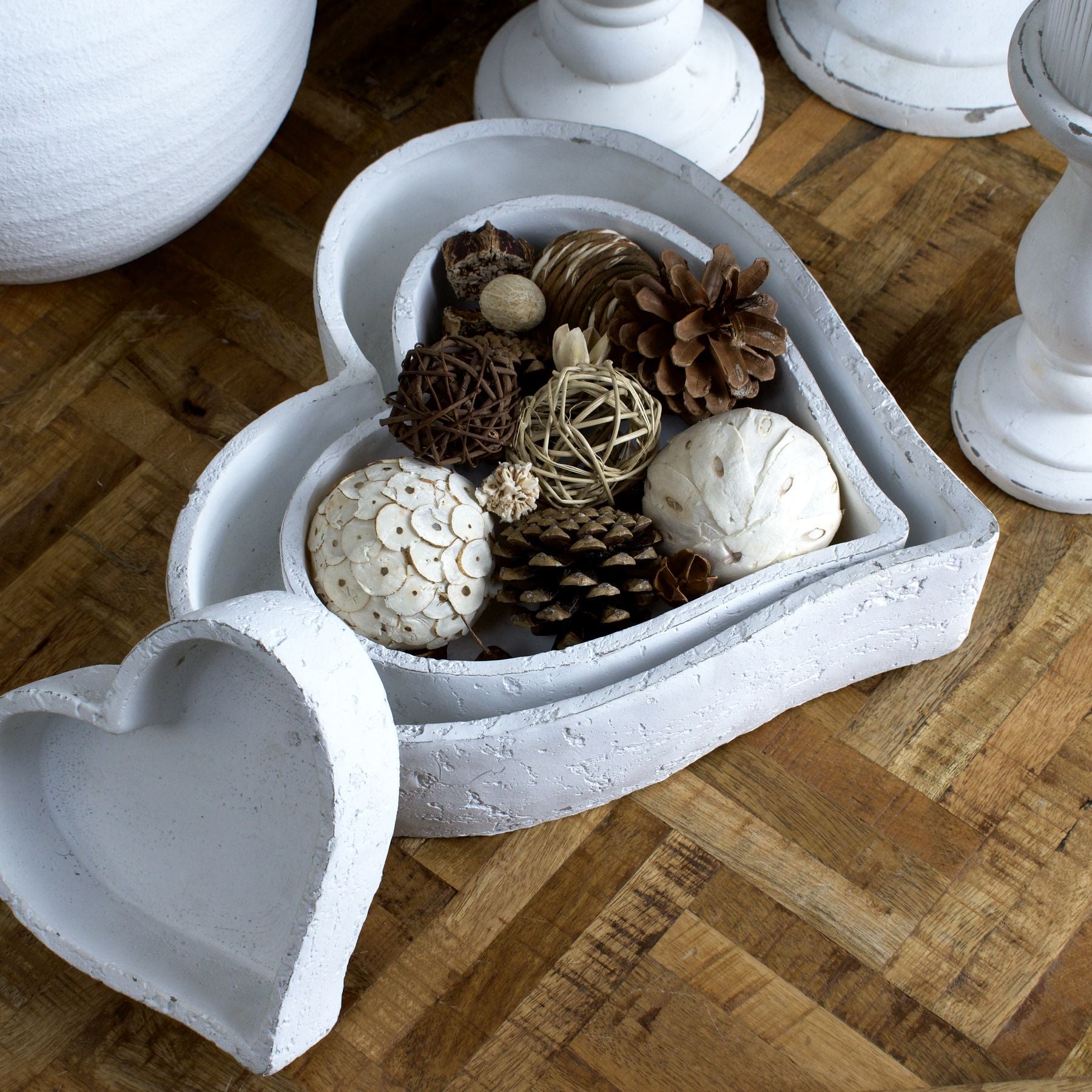 Set Of Three Large Matt White Ceramic Dishes — view 5 white ceramic