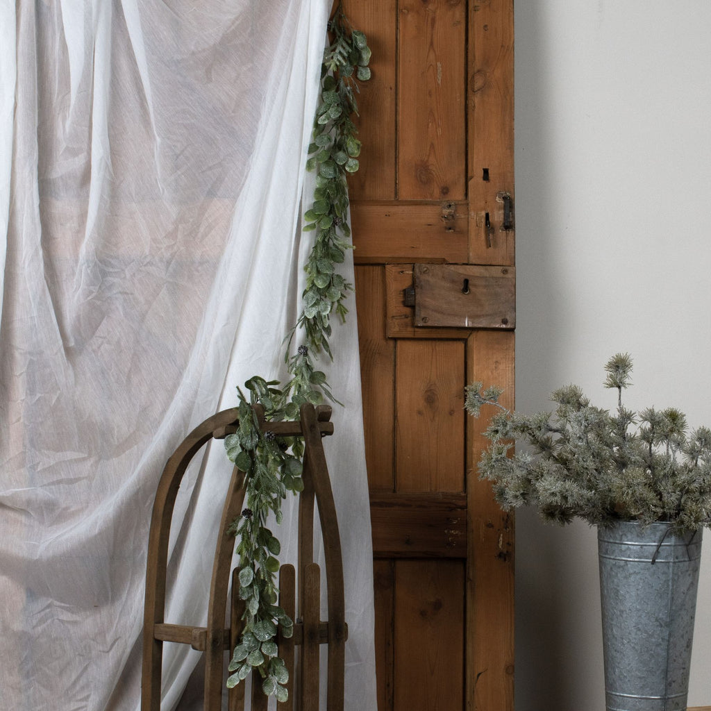 Artificial Frosted Pine & Eucalyptus Garland, detail close-up