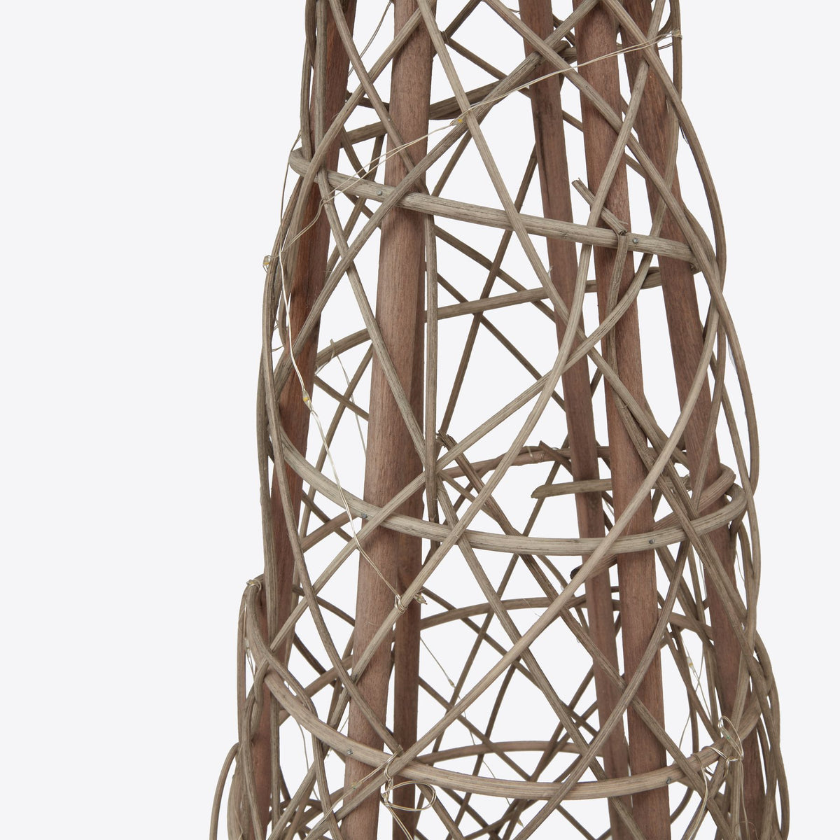 Small LED Wicker Christmas Tree With Star, detail close-up