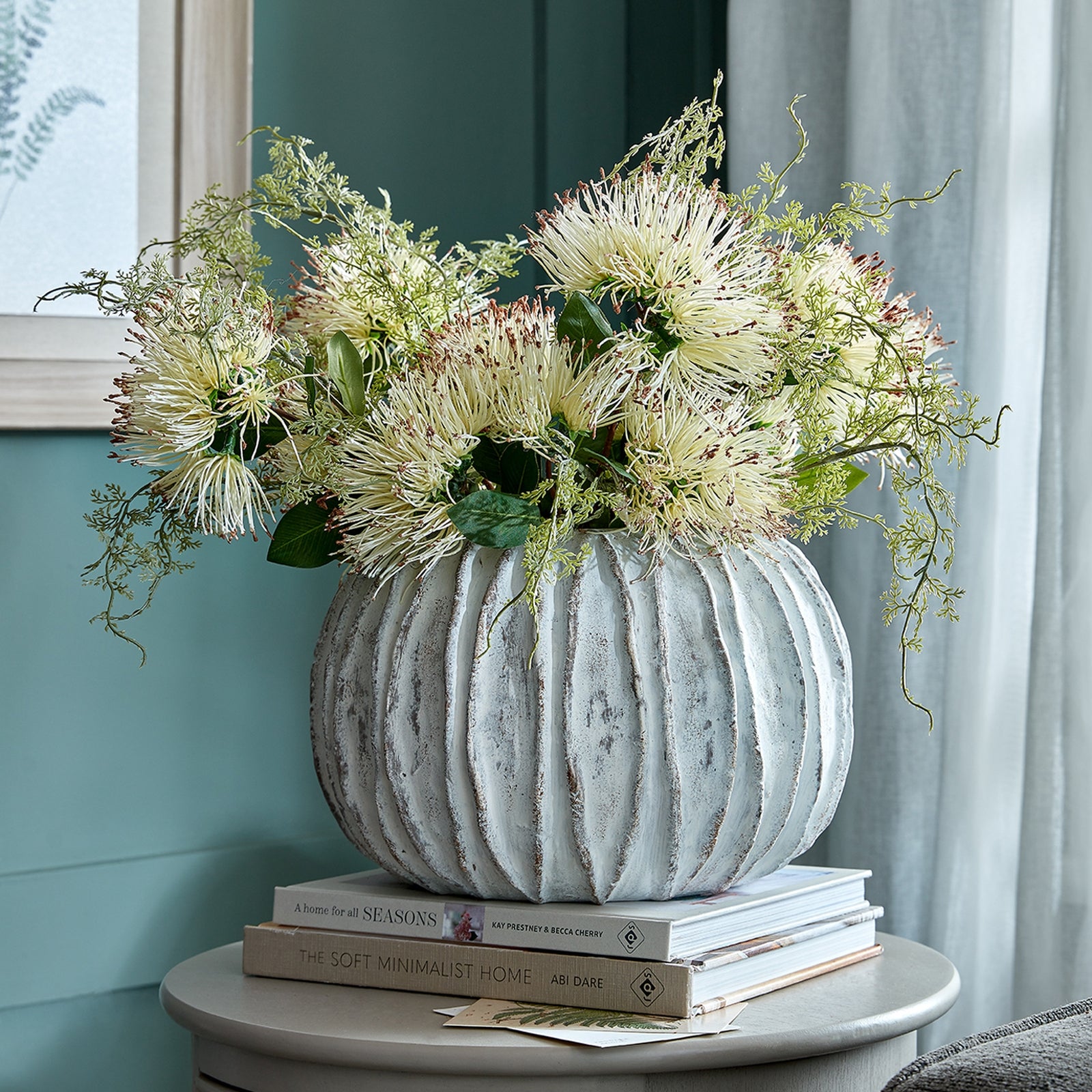 Lorenzo Rotund Fin Vase — view 5 white ceramic