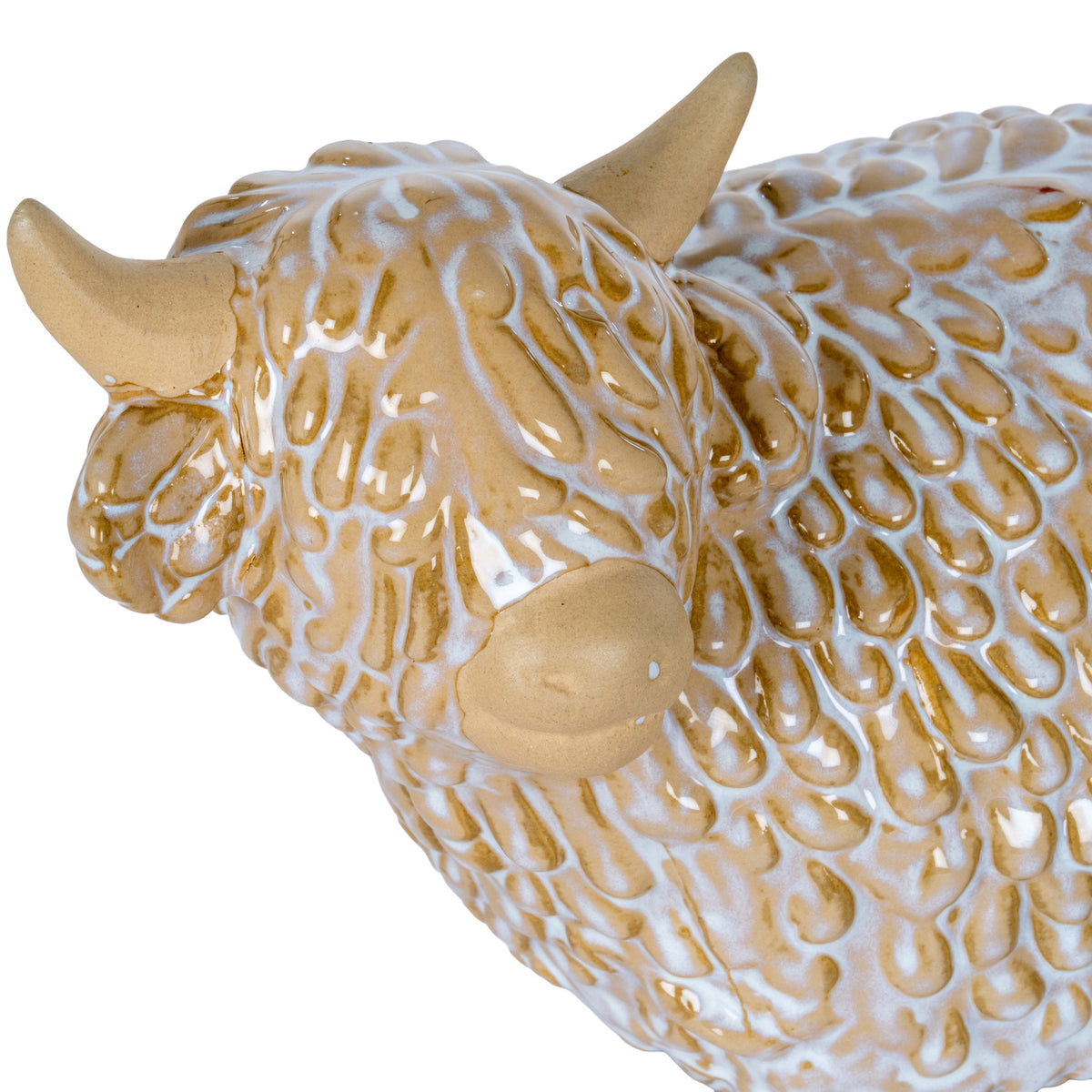 Large Alora Ceramic Highland Cow, detail close-up